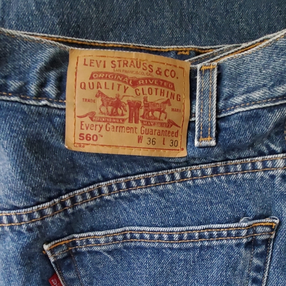 Levi's 560 Comfort Fit
